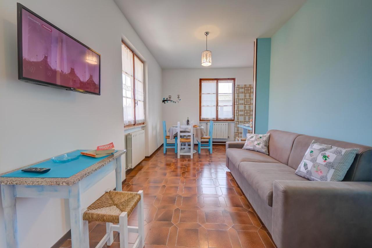 Villa Fiorita Apartments - Happy Rentals Sirmione Eksteriør bilde
